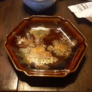 Brown Asian Japan Collectible Decorative Plate